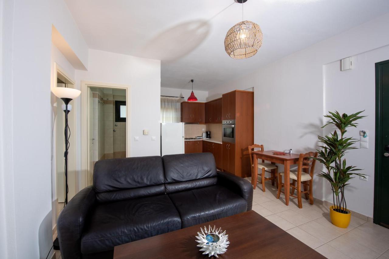 Portela Apartments Kastri Keratókambos Ngoại thất bức ảnh