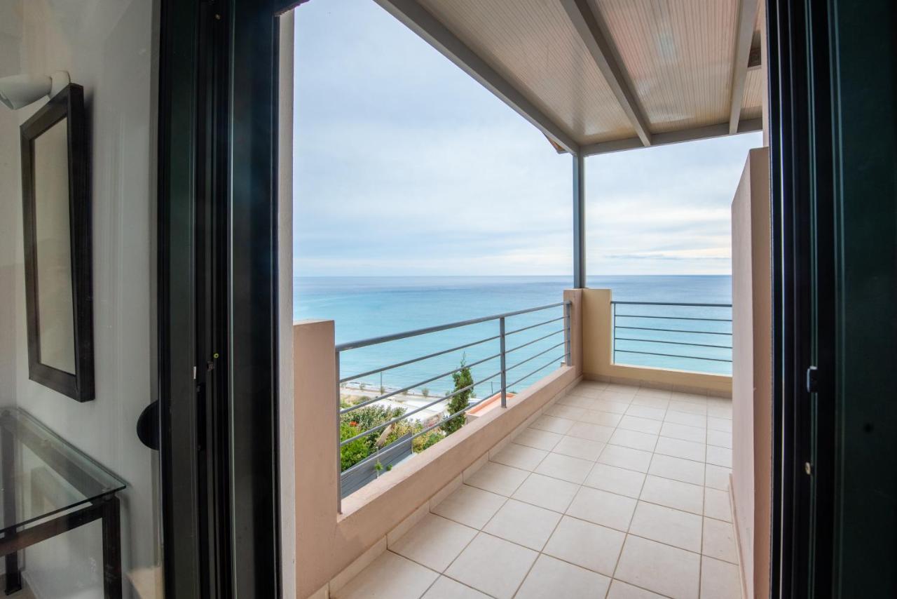 Portela Apartments Kastri Keratókambos Ngoại thất bức ảnh
