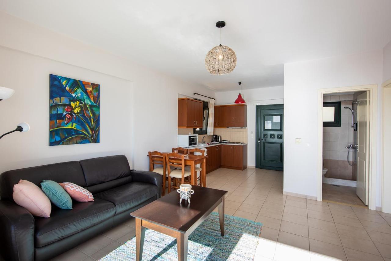 Portela Apartments Kastri Keratókambos Ngoại thất bức ảnh